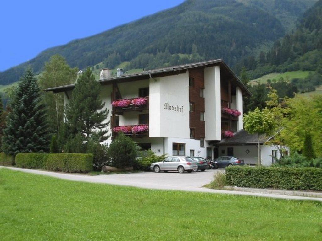 Apartments Mooshof ノイシュティフト・イム・シュトゥーバイタール エクステリア 写真