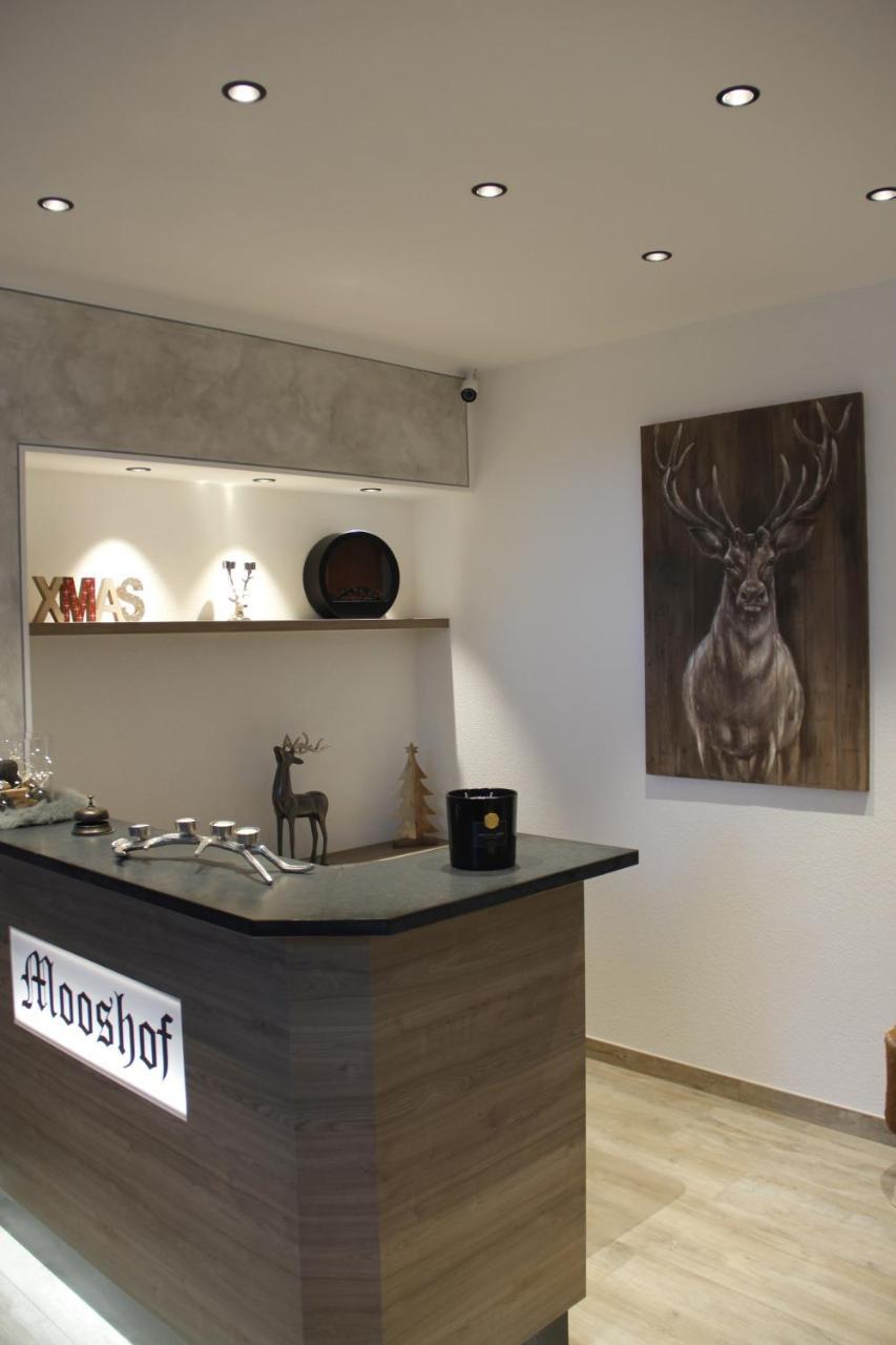 Apartments Mooshof ノイシュティフト・イム・シュトゥーバイタール エクステリア 写真